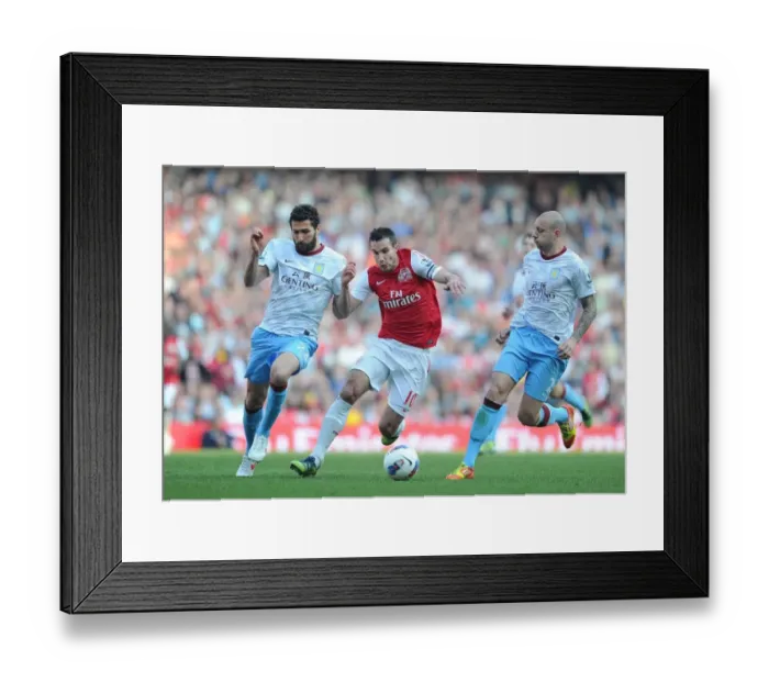 Framed Print : Arsenal's Robin van Persie Goes Head-to-Head with Aston Villa's Carlos Cuellar and Alan Hutton