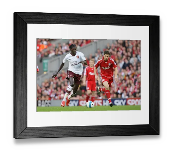 Framed Print : Adebayor vs. Alonso: The Intense Rivalry - Liverpool vs. Arsenal, 1:1 Framed Print : Adebayor vs. Alonso: The Intense Rivalry - Liverpool vs. Arsenal, 1:1