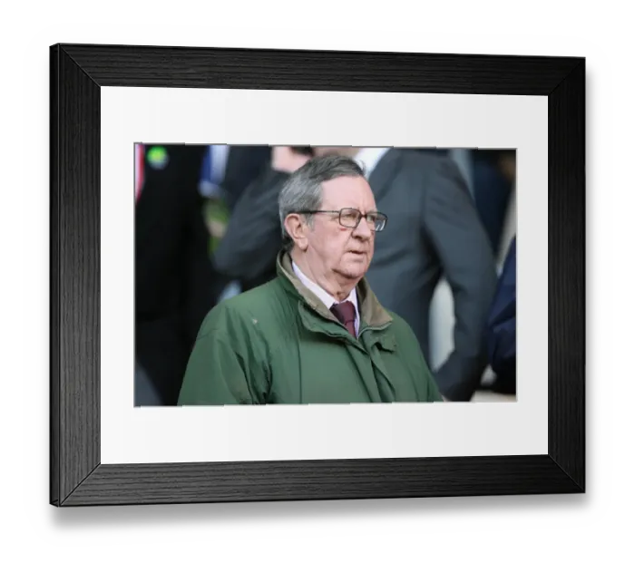 Framed Print : Arsenal chairman Peter Hill-Wood Framed Print : Arsenal chairman Peter Hill-Wood