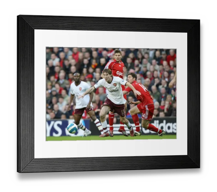 Framed Print : Alex Hleb (Arsenal) Xabi Alonso and Steven Gerrerd (Liverpool) Framed Print : Alex Hleb (Arsenal) Xabi Alonso and Steven Gerrerd (Liverpool)