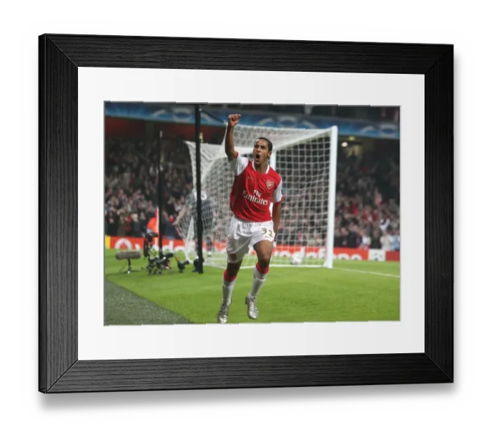 Framed Print : Theo Walcott's Brace: Arsenal's Dominant 7-0 Win Over Slavia Prague in the Champions League Framed Print : Theo Walcott's Brace: Arsenal's Dominant 7-0 Win Over Slavia Prague in the Champions League