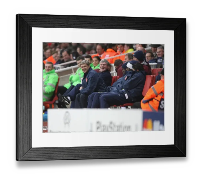 Framed Print : Arsene Wenger and Arsenal's Historic 7-0 Victory in Champions League Group H vs. Slavia Prague