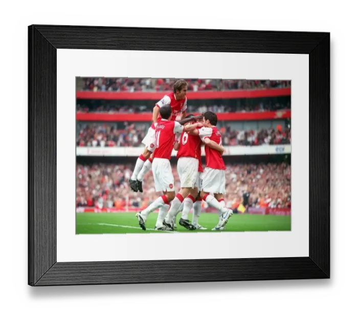 Framed Print : Senderos Double: Fabregas, Van Persie, Flamini - Arsenal's Triumphant Moment (3:2 vs Sunderland, 2007) Framed Print : Senderos Double: Fabregas, Van Persie, Flamini - Arsenal's Triumphant Moment (3:2 vs Sunderland, 2007)