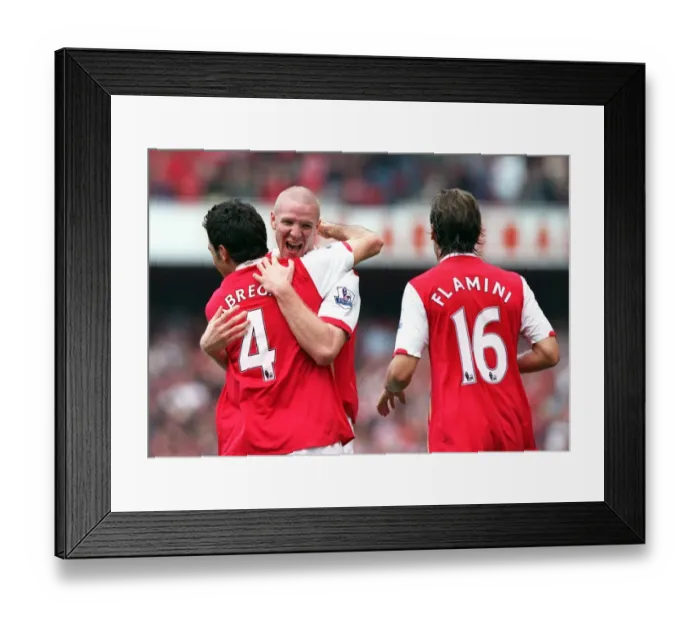Framed Print : Senderos's Double: Fabregas and Flamini in Jubilation as Arsenal Edge Sunderland 3-2 Framed Print : Senderos's Double: Fabregas and Flamini in Jubilation as Arsenal Edge Sunderland 3-2