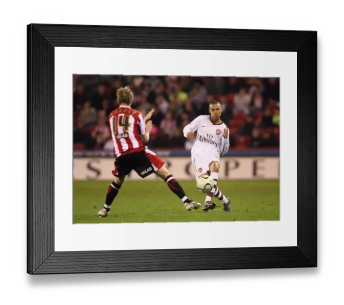 Framed Print : Kieran Gibbs (Arsenal) David Carney (Sheff) Framed Print : Kieran Gibbs (Arsenal) David Carney (Sheff)