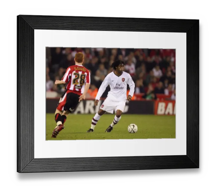 Framed Print : Alex Song (Arsenal) Stephen Quinn (Sheff)