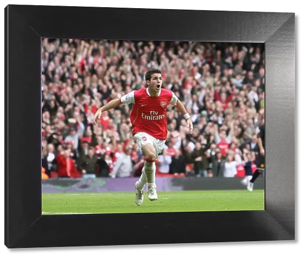 Cesc Fabregas celebrates scoring the 1st Arsenal goal