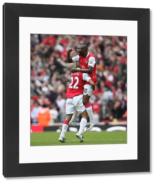 William Gallas celebrates scoring the 2nd Arsenal goal with Gael Clichy