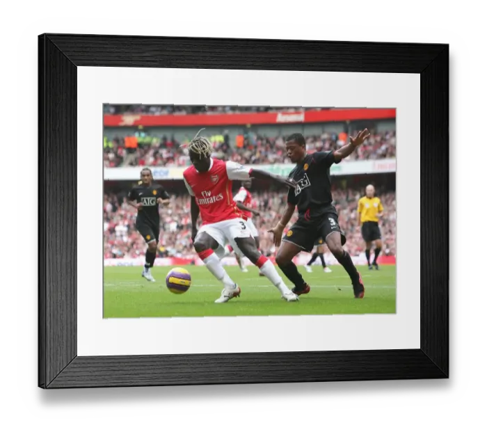 Framed Print : Bacary Sagna (Arsenal) Patrice Evra (Manchester United) Framed Print : Bacary Sagna (Arsenal) Patrice Evra (Manchester United)
