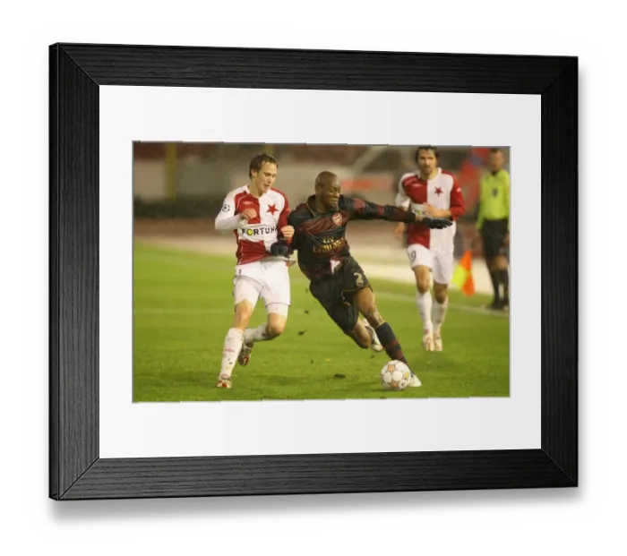 Framed Print : Abu Diaby (Arsenal) Michal Svec (Slavia Prague) Framed Print : Abu Diaby (Arsenal) Michal Svec (Slavia Prague)