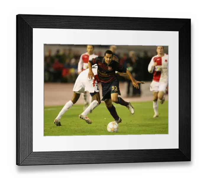 Framed Print : The Battle of Prague: Walcott vs. Tavares - Arsenal vs. Slavia Prague, UEFA Champions League, Group H, 7 / 11 / 2007