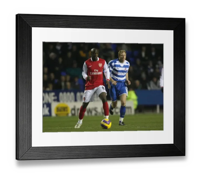 Framed Print : Lassana Diarra (Arsenal) Brynjar Gunnarsson (Reading) Framed Print : Lassana Diarra (Arsenal) Brynjar Gunnarsson (Reading)