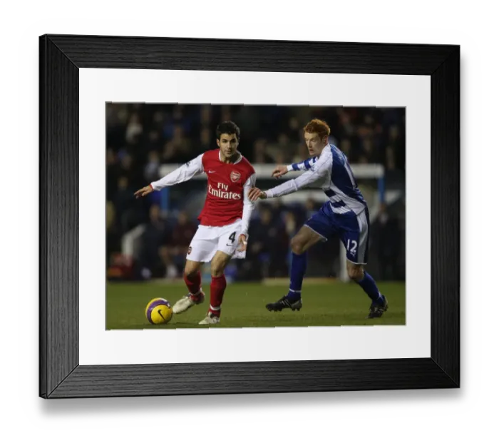 Framed Print : Cesc Fabregas Shines in Arsenal's 3-1 Victory over Reading, 12 / 11 / 2007 Framed Print : Cesc Fabregas Shines in Arsenal's 3-1 Victory over Reading, 12 / 11 / 2007