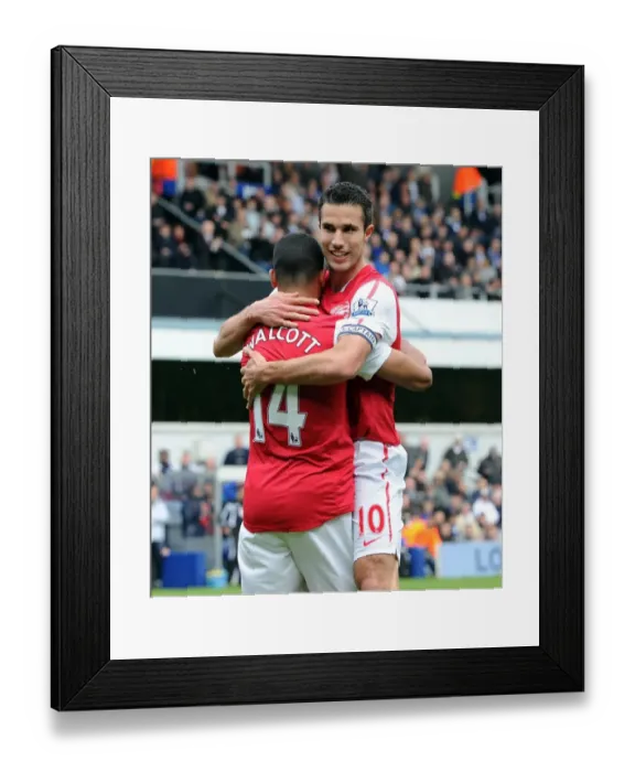 Framed Print : Theo Walcott celebrates scoring Arsenals goal with Robin van Persie. Queens Park Rangers 2