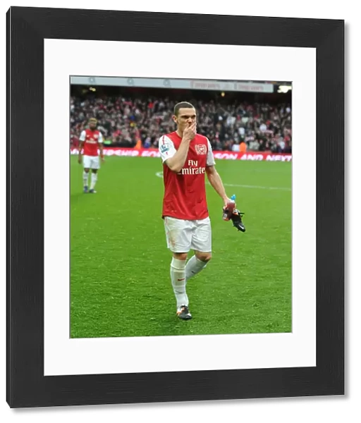 Thomas Vermaelen's Emotional Reaction: Arsenal vs Manchester City (2011-12)