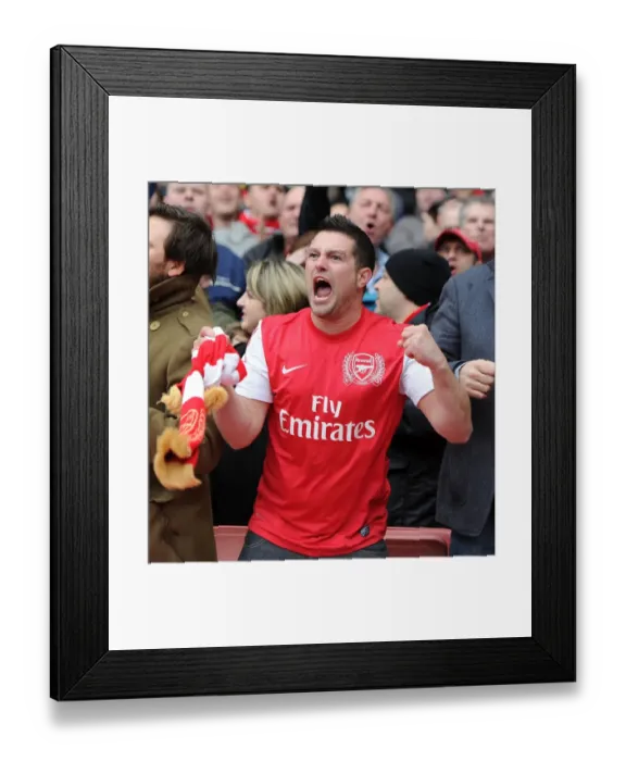 Framed Print : Arsenal Fans Euphoria: Unforgettable Goal Against Manchester City, Premier League 2011-12