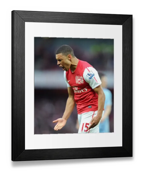 Framed Print : Alex Oxlade-Chamberlain in Action: Arsenal vs Manchester City, Premier League 2011-12 Framed Print : Alex Oxlade-Chamberlain in Action: Arsenal vs Manchester City, Premier League 2011-12