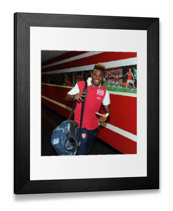 Framed Print : Alex Song's Victory: Arsenal 1-0 Manchester City, Premier League 2011-12
