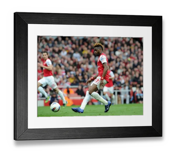Framed Print : Alex Song (Arsenal). Arsenal 1: 0 Manchester City. Barclays Premier League