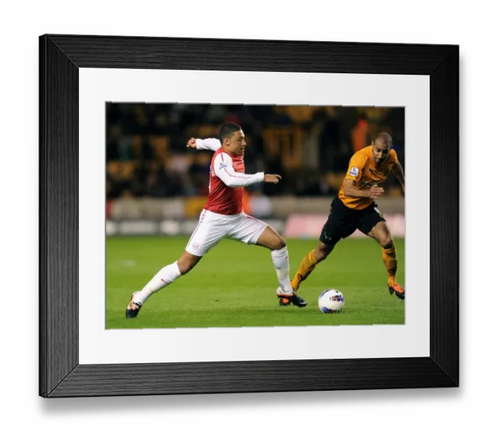 Framed Print : Alex Oxlade-Chamberlain Surges Past Carl Henry: Wolverhampton Wanderers vs. Arsenal, Premier League, 2012 Framed Print : Alex Oxlade-Chamberlain Surges Past Carl Henry: Wolverhampton Wanderers vs. Arsenal, Premier League, 2012