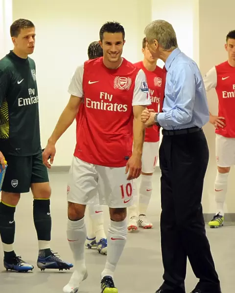 Van Persie and Wenger: A Pre-Match Chat at Arsenal's Emirates Stadium (Arsenal v Chelsea, 2011-12)