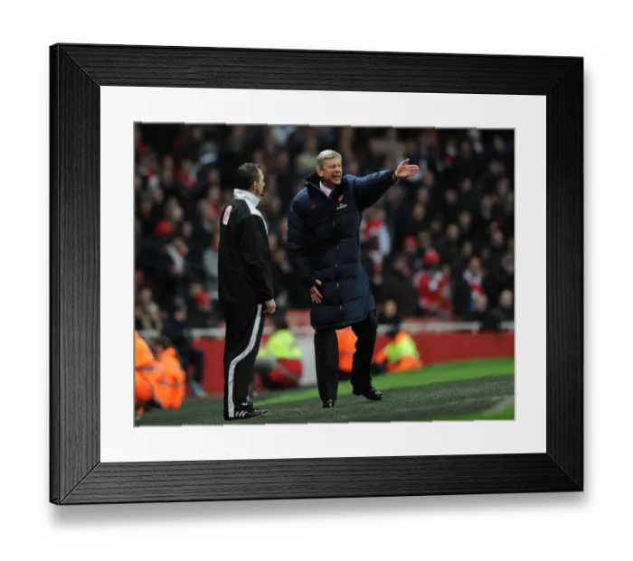 Framed Print : Arsene Wenger Protests to Referee Kevin Friend during Arsenal vs Wigan Athletic, Premier League 2011-12 Framed Print : Arsene Wenger Protests to Referee Kevin Friend during Arsenal vs Wigan Athletic, Premier League 2011-12