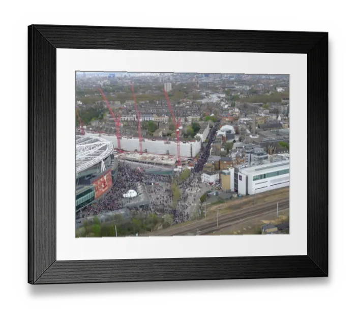 Framed Print : Arsenal vs. Chelsea: Premier League Battle at Emirates Stadium