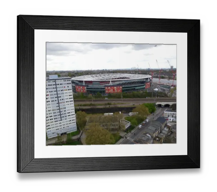 Framed Print : Arsenal vs Chelsea: Premier League Clash at Emirates Stadium