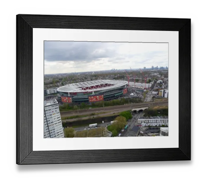 Framed Print : Arsenal vs. Chelsea: Premier League Battle at Emirates Stadium