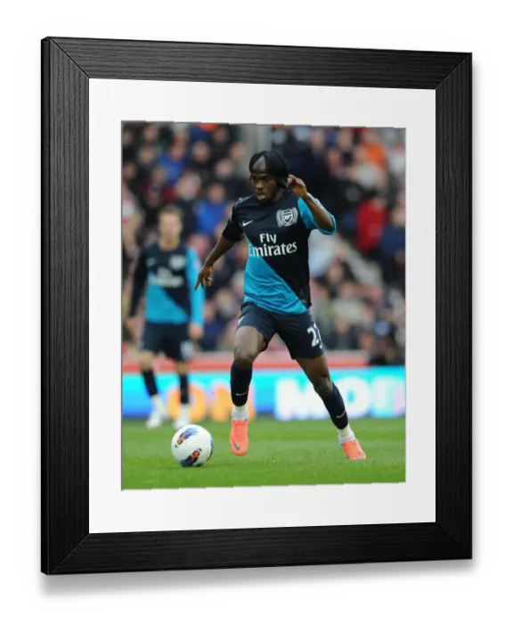 Framed Print : Gervinho in Action: Arsenal vs. Stoke City, Premier League 2011-12 Framed Print : Gervinho in Action: Arsenal vs. Stoke City, Premier League 2011-12