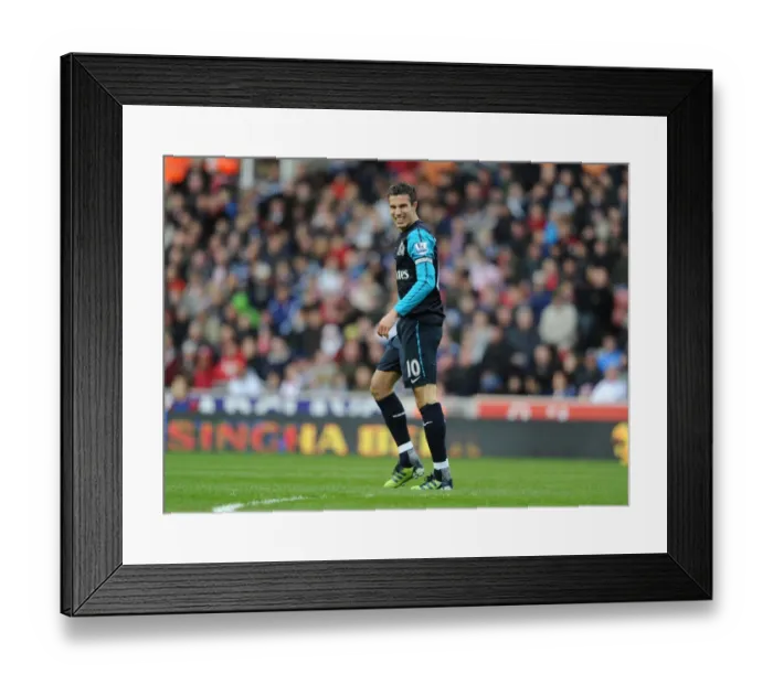 Framed Print : Robin van Persie in Action: Arsenal vs. Stoke City, Premier League 2011-12