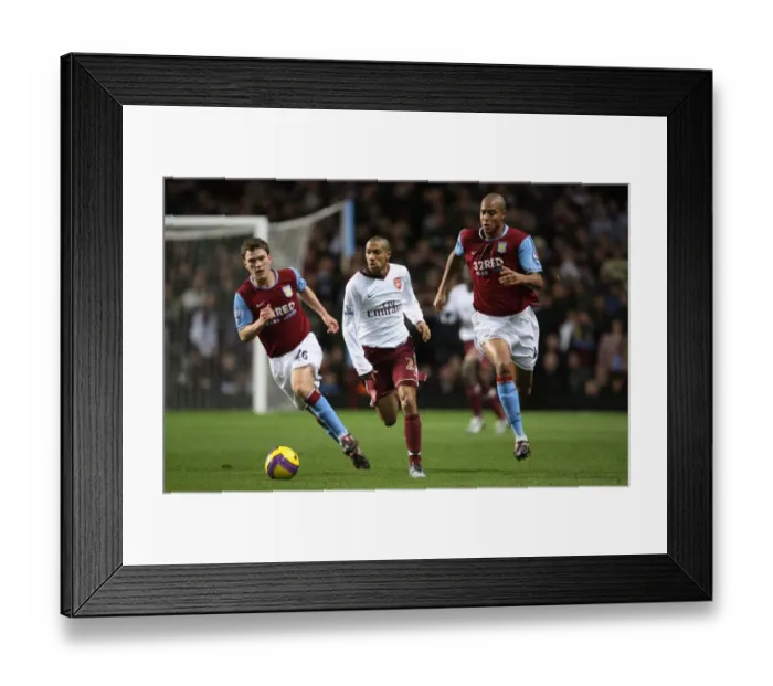 Framed Print : Gael Clichy (Arsenal) Zat Knight and Craig Gardner (Aston Villa) Framed Print : Gael Clichy (Arsenal) Zat Knight and Craig Gardner (Aston Villa)