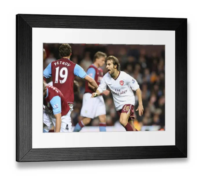 Framed Print : Mathieu Flamini celebrates scoring the 1st Arsenal goal