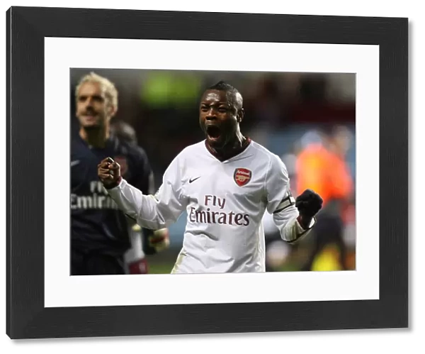Gallas's Triumph: Arsenal's Thrilling 2-1 Victory Over Aston Villa, 2007