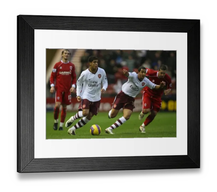Framed Print : Denilson and Theo Walcott (Arsenal) Framed Print : Denilson and Theo Walcott (Arsenal)