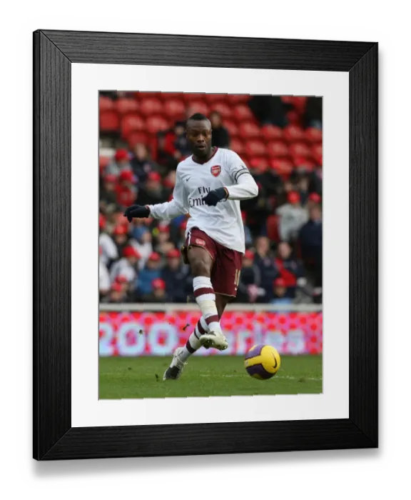 Framed Print : William Gallas and Arsenal's 2-1 Victory: Glory at Middlesbrough's Riverside, December 2007 Framed Print : William Gallas and Arsenal's 2-1 Victory: Glory at Middlesbrough's Riverside, December 2007