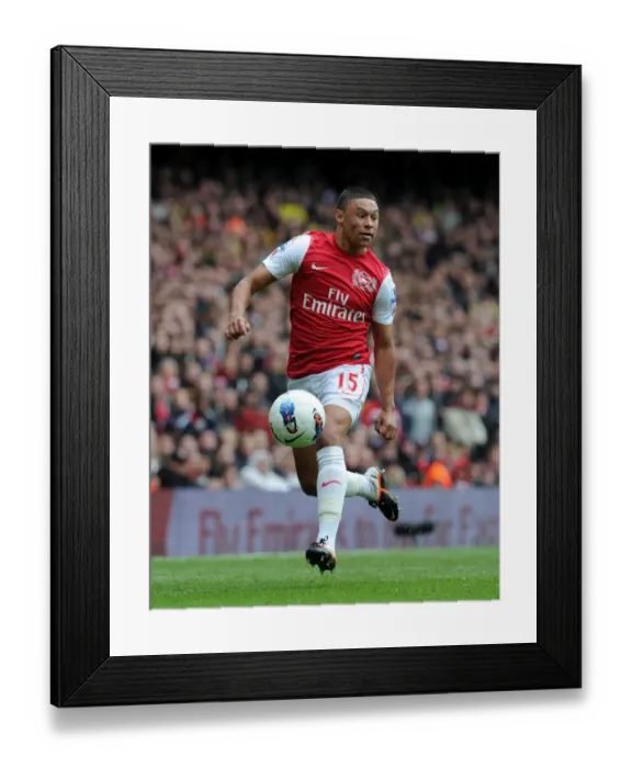 Framed Print : Alex Oxlade-Chamberlain in Action: Arsenal vs Norwich City, Premier League 2011-12