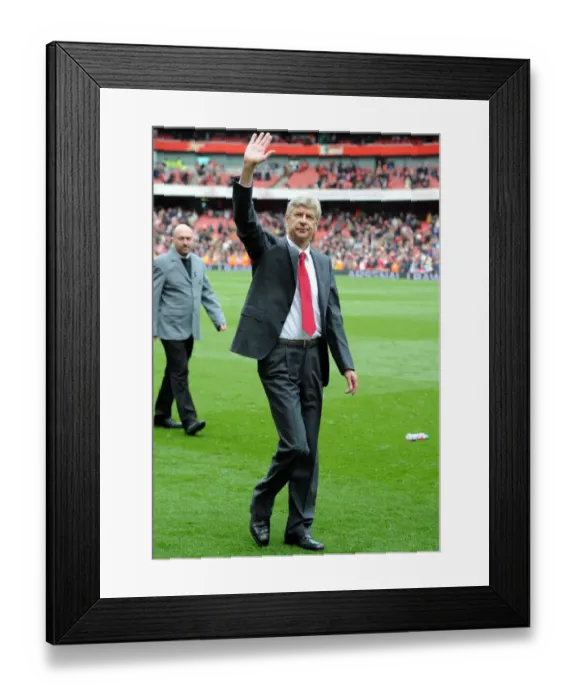 Framed Print : Arsene Wenger Bids Farewell: Last Match as Arsenal Manager (2011-12) vs Norwich City Framed Print : Arsene Wenger Bids Farewell: Last Match as Arsenal Manager (2011-12) vs Norwich City