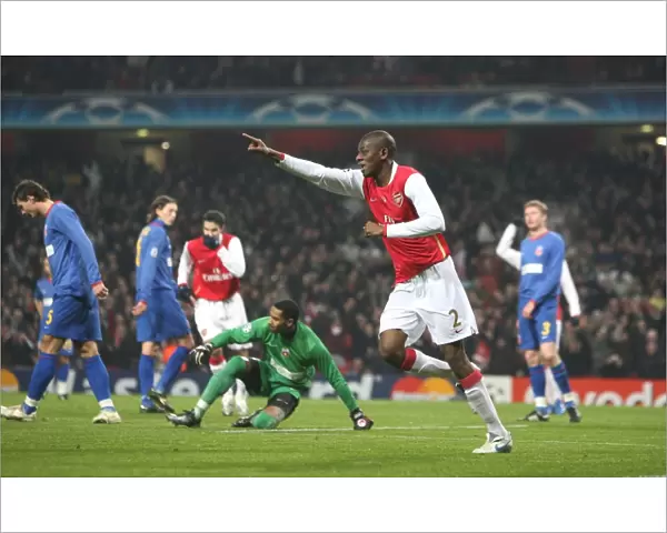 Abu Diaby celebrates scoring the 1st Arsenal goal