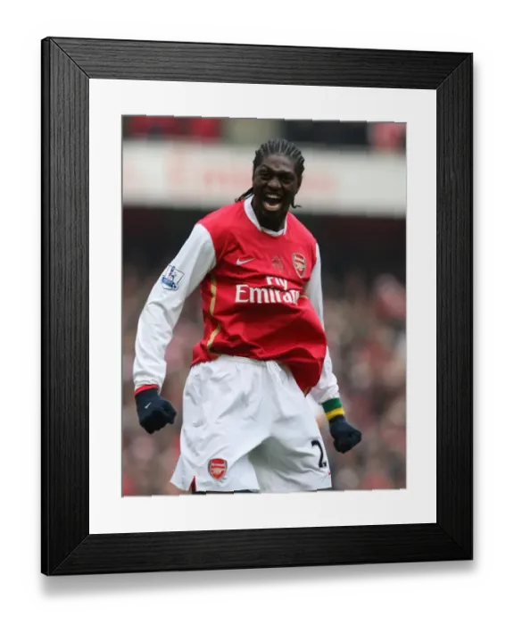 Framed Print : Adebayor's Iconic Goal: Arsenal's Victory Over Tottenham (2007)