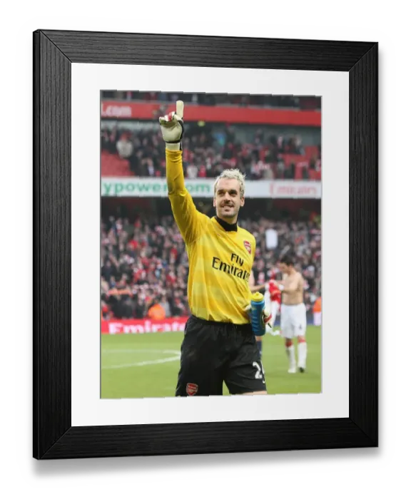 Framed Print : Manuel Almunia's Heroics: Arsenal's Thrilling 2-1 Victory Over Tottenham Hotspur (December 2007)