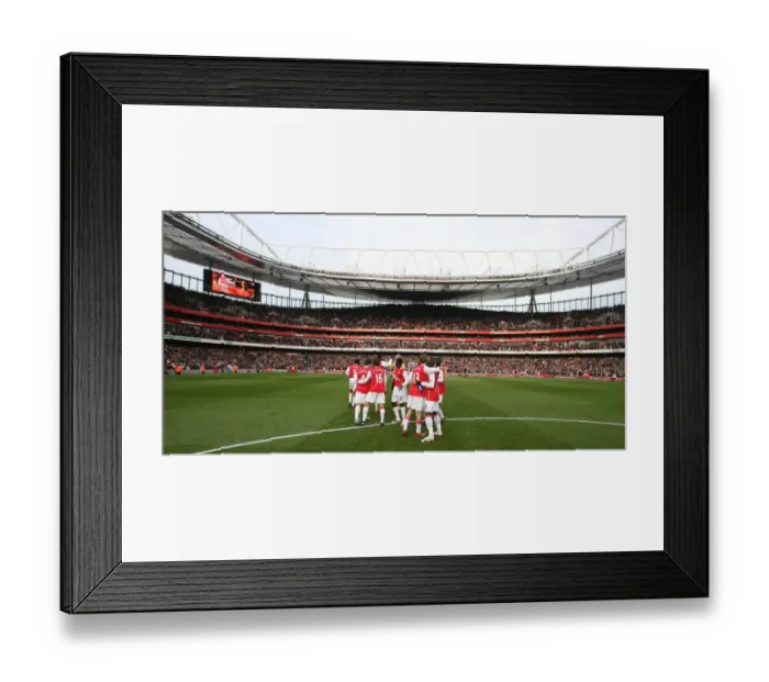 Framed Print : Arsenal vs. Tottenham: The Intense Moment Before the 2:1 Barclays Premier League Clash at Emirates Stadium (December 22, 2007) Framed Print : Arsenal vs. Tottenham: The Intense Moment Before the 2:1 Barclays Premier League Clash at Emirates Stadium (December 22, 2007)