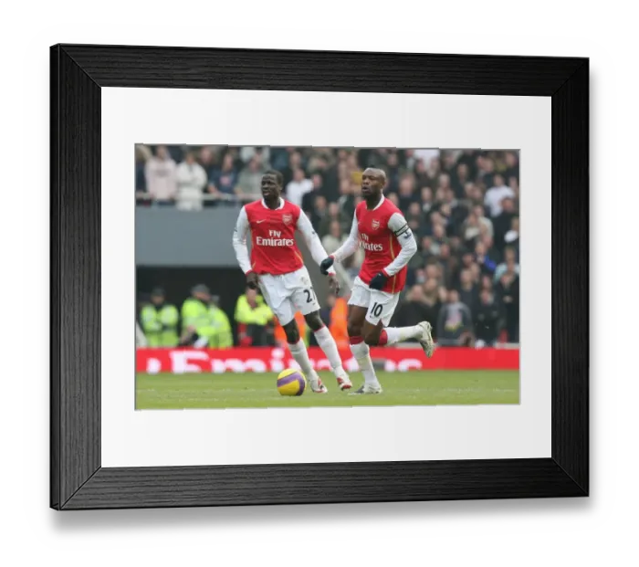 Framed Print : William Gallas, Emmanuel Eboue (Arsenal) Framed Print : William Gallas, Emmanuel Eboue (Arsenal)