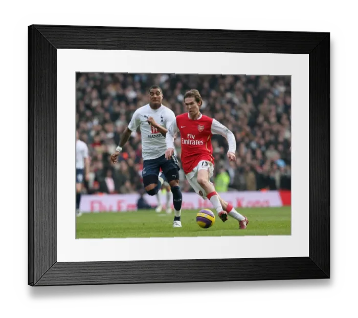 Framed Print : Alex Hleb (Arsenal) Kevin-Prince Boateng (Spurs) Framed Print : Alex Hleb (Arsenal) Kevin-Prince Boateng (Spurs)