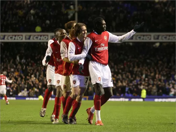 Adebayor's Hat-Trick: Arsenal's Dominant 4-1 Win Over Everton in the Premier League (December 2007)
