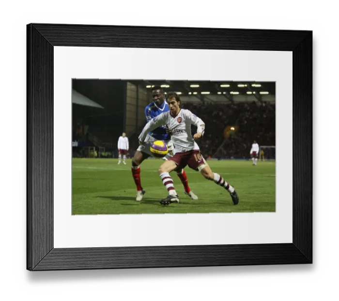  : Flamini vs. Lauren: Stalemate at Fratton Park - Arsenal vs. Portsmouth, Barclays Premier League, 2007