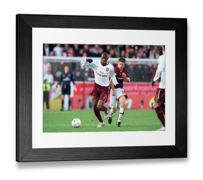 Framed Print : Abou Diaby (Arsenal) James O Connor (Burnley) Framed Print : Abou Diaby (Arsenal) James O Connor (Burnley)