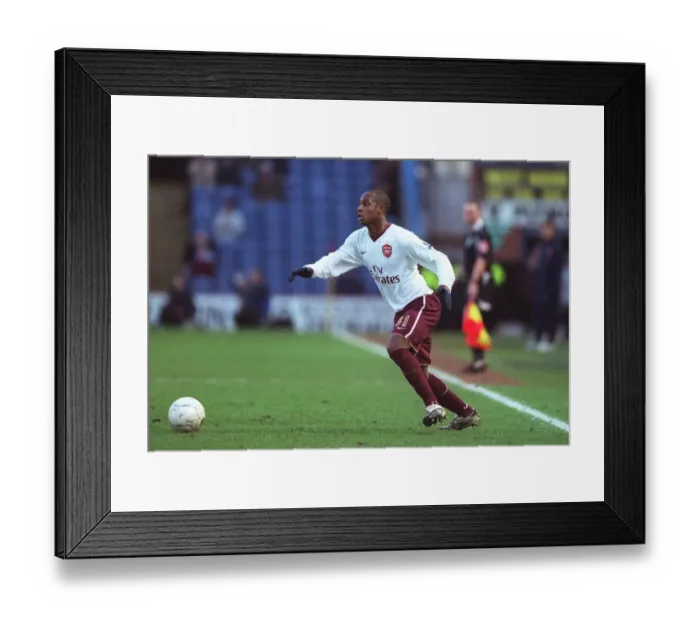 Framed Print : Justin Hoyte (Arsenal) Framed Print : Justin Hoyte (Arsenal)