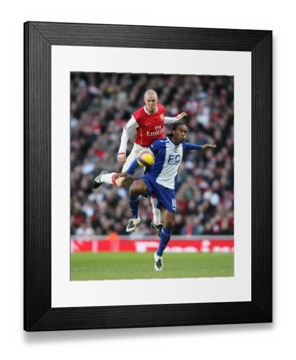 Framed Print : Philippe Senderos (Arsenal) Cameron Jerome (Birmingham)