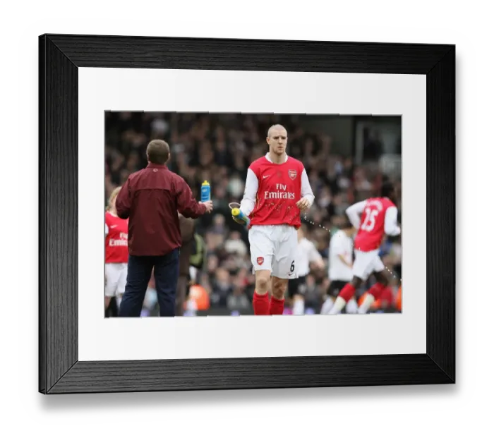 Framed Print : Philippe Senderos (Arsenal) Framed Print : Philippe Senderos (Arsenal)